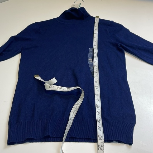 Simons lightweight navy blue turtleneck sweater size extra small new - Picture 7 of 9